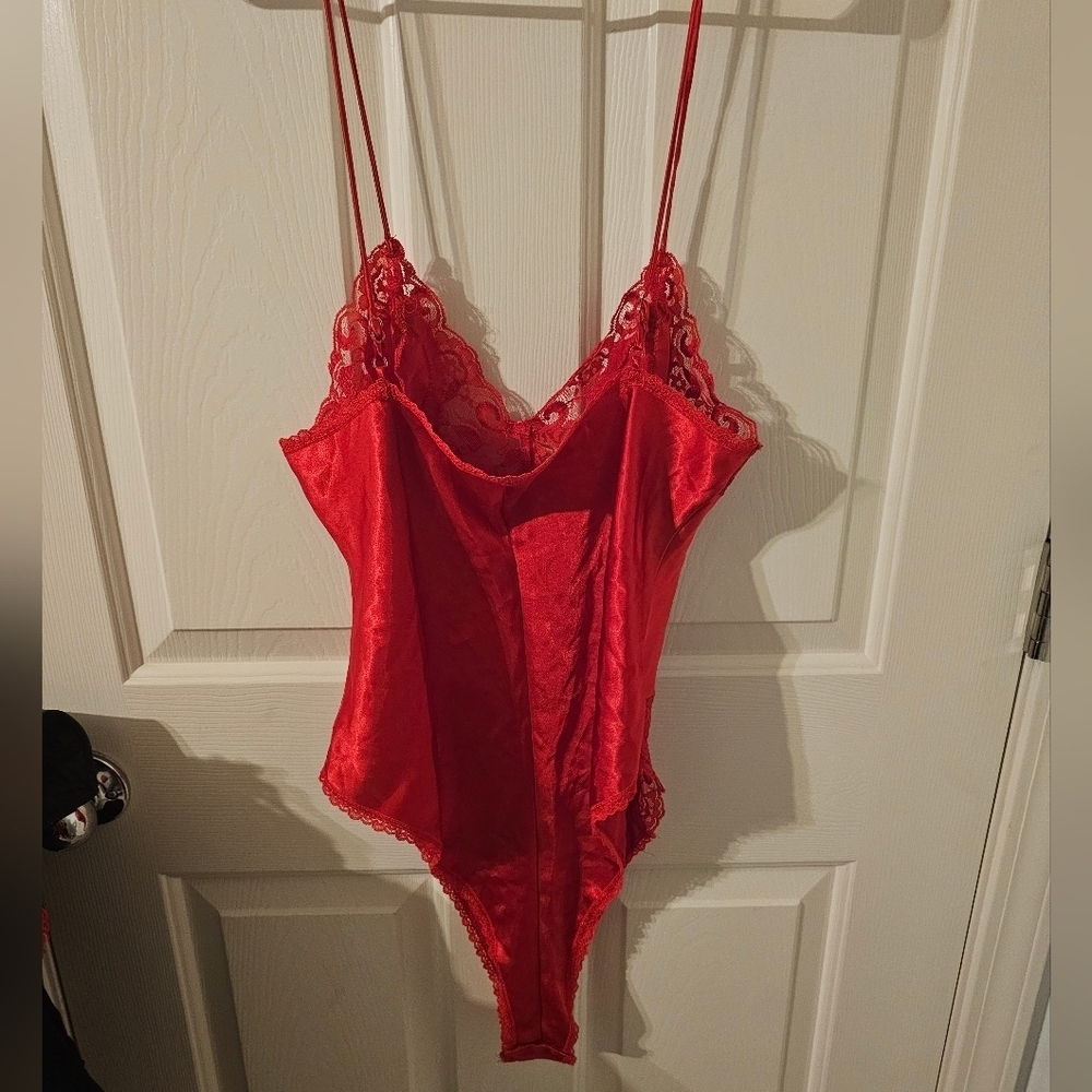 Vtg Vintage Delicates Lingerie Red Lace Silky One Piece Size L - Picture 4 of 4